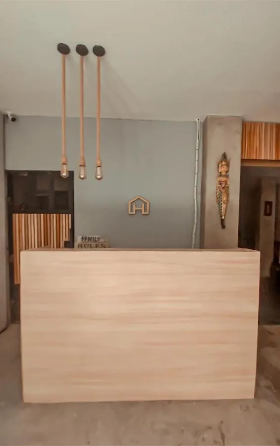 Holistic Pod Hostel Kuta Kuta